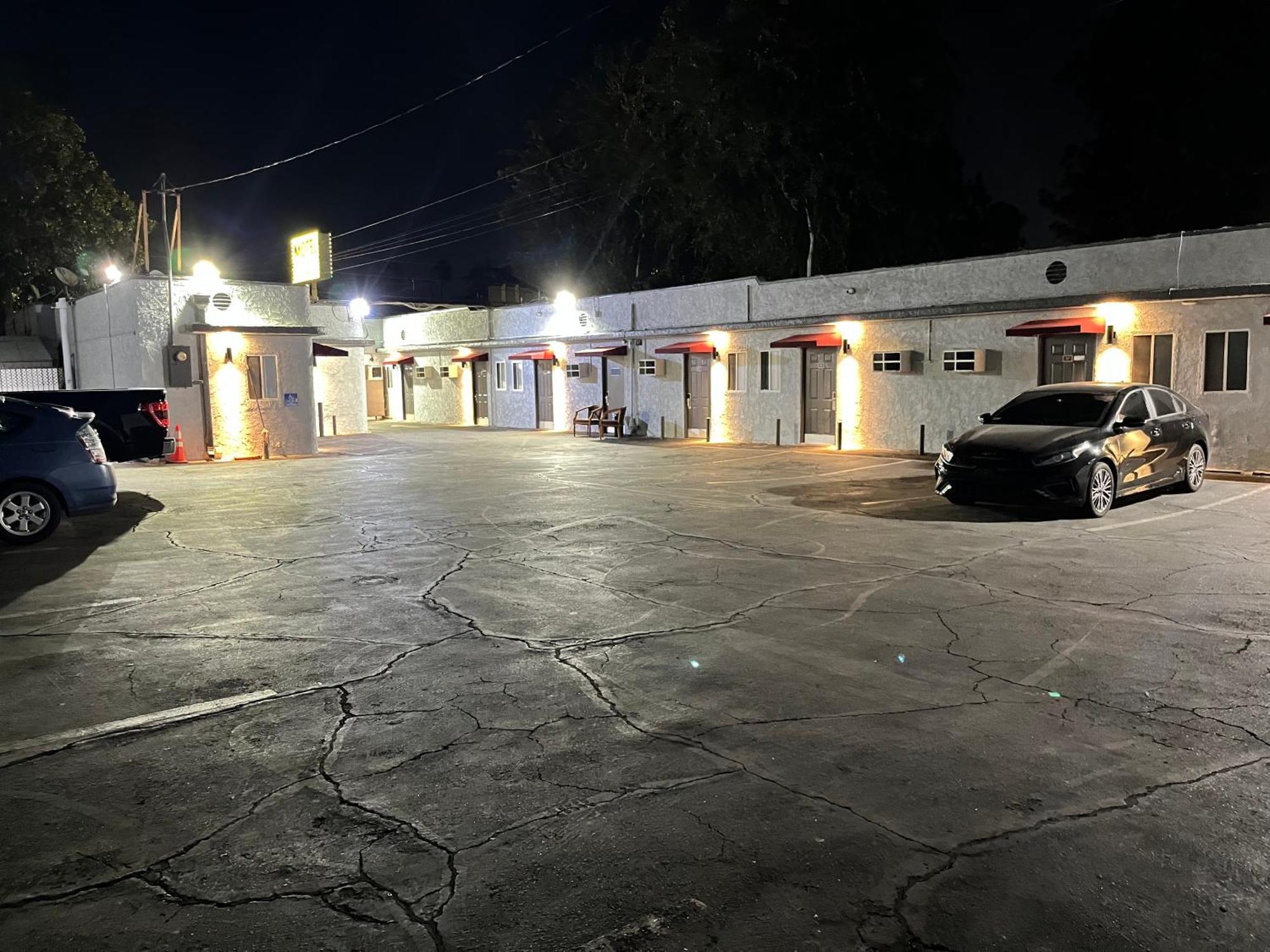 Griffith Park Motel, In Los Angeles Hollywood Area Glendale Eksteriør bilde